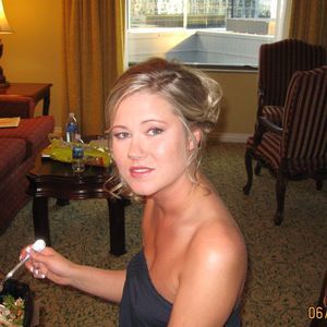 Meet your Posher, Gabriela